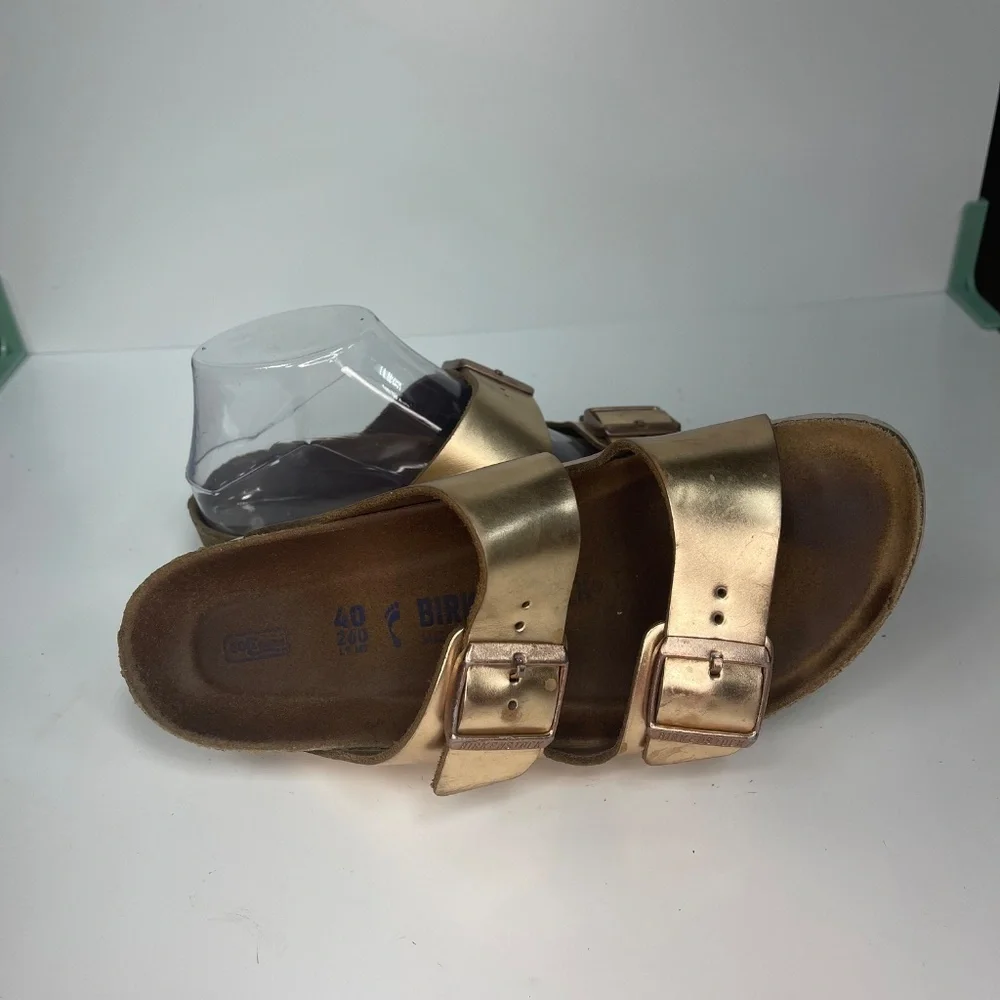 Women’s Gold Arizona Birkenstocks size 40 - Picture 6 of 7